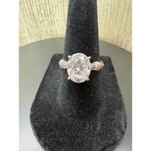 NEW 2.5ct Moissanite - 18K White Gold Over Silver - Sz. 6.5